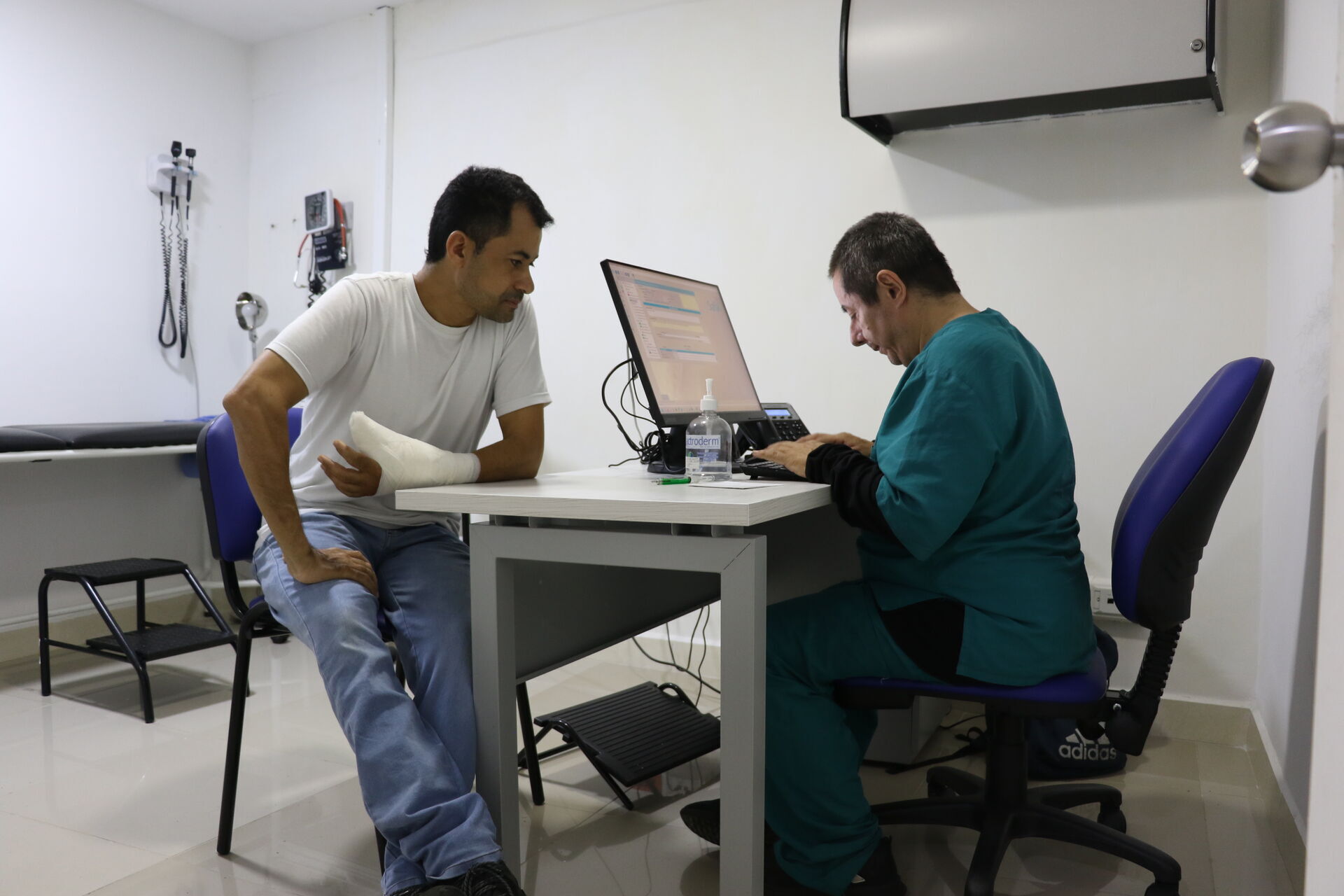 200000 Pacientes Satisfechos